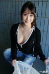 山岸あやな
